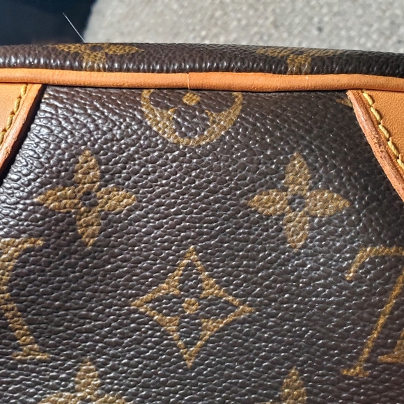 Louis Vuitton Monogram Danube - Picture 16 of 16